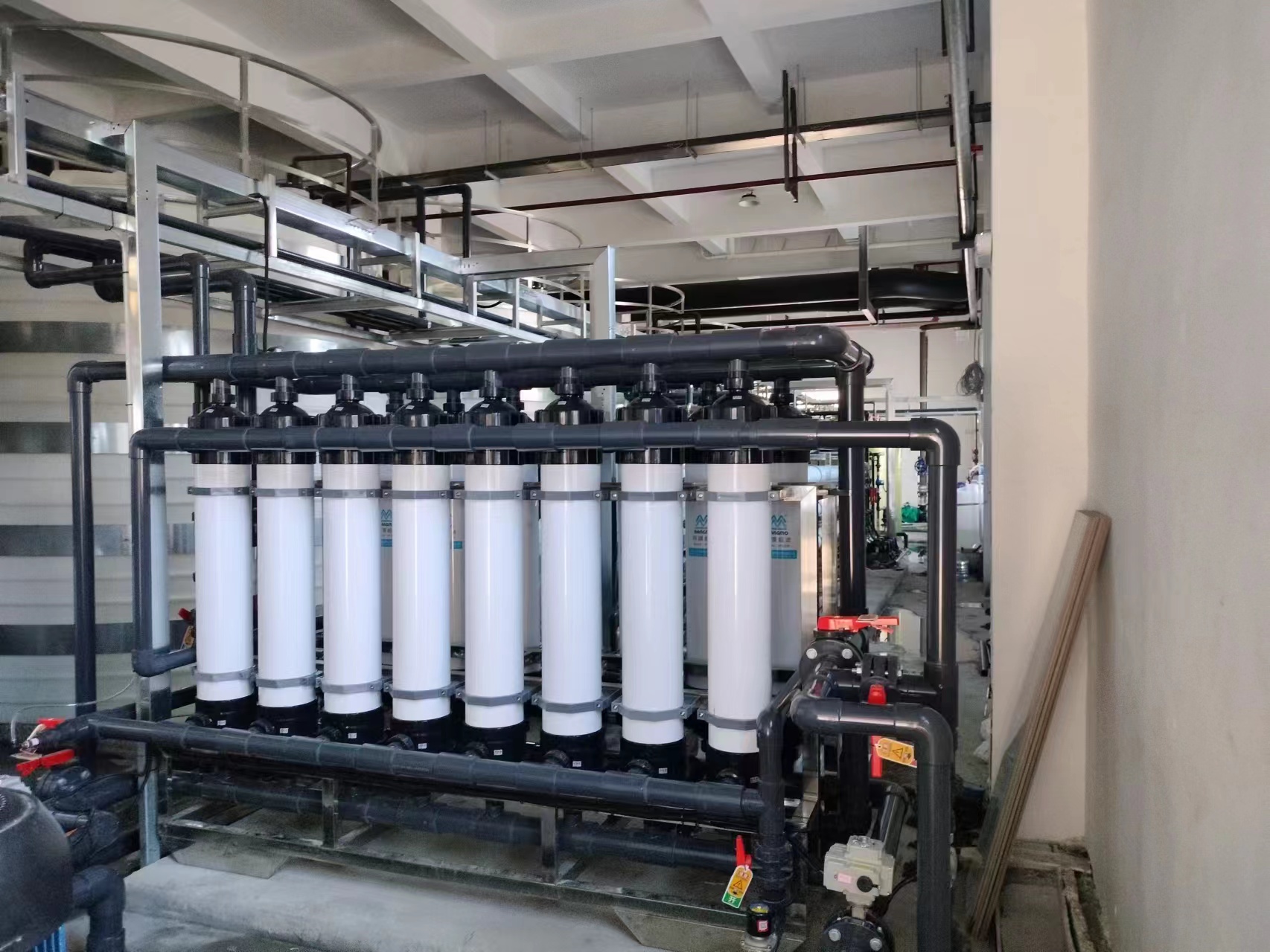 萍乡15吨超纯水 电子超纯水 半导体超纯水(图2) 1.jpg