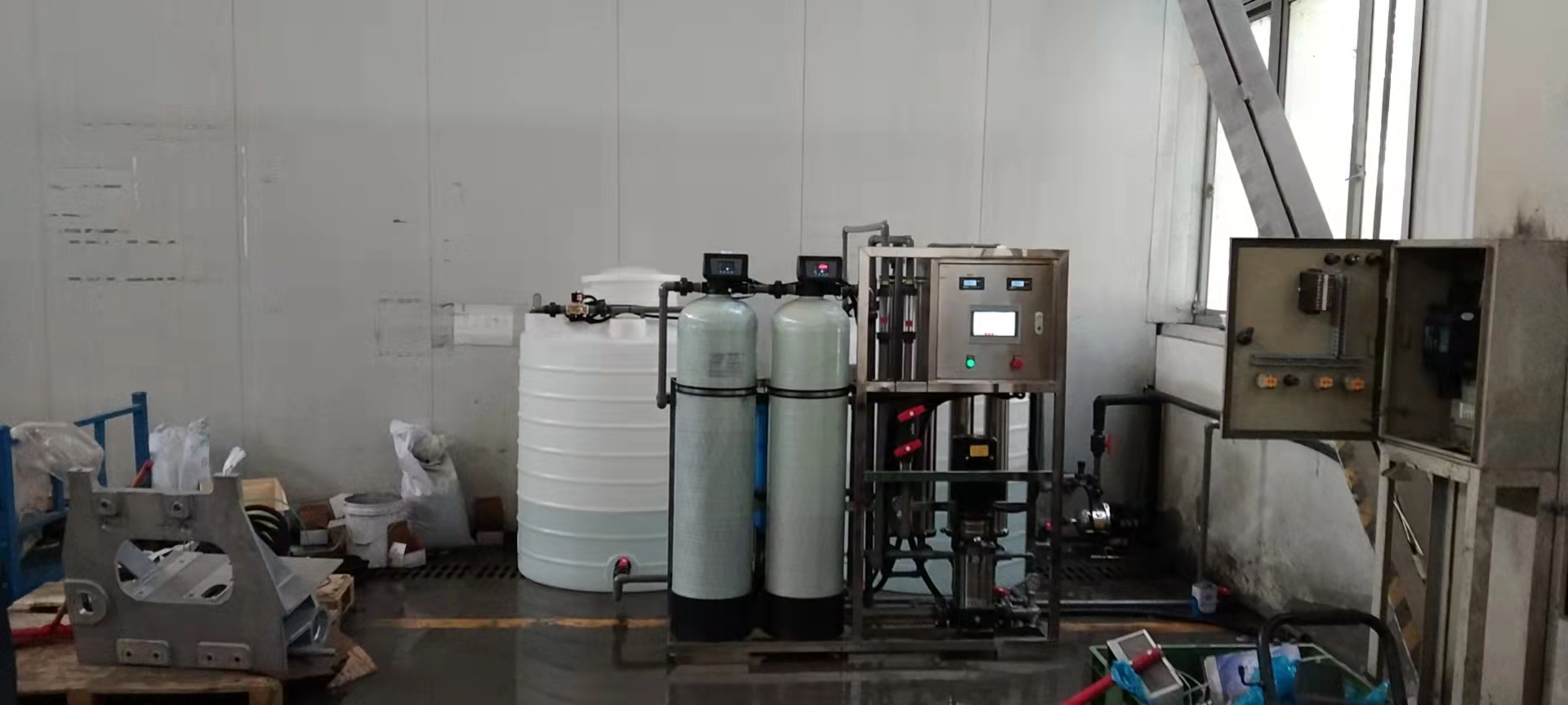 江苏南通聚源电气一吨纯水(图2) 4.jpg