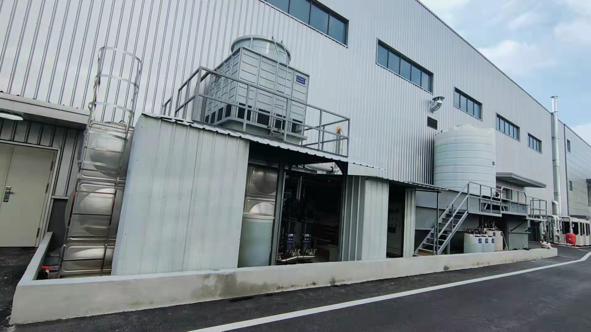 冷却循环水设备(图1) 1.jpg